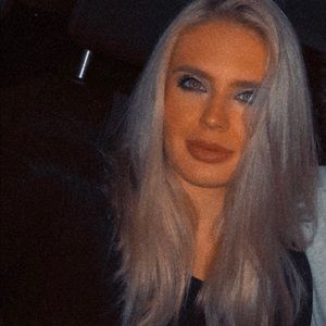 Meet your Posher, Julianne